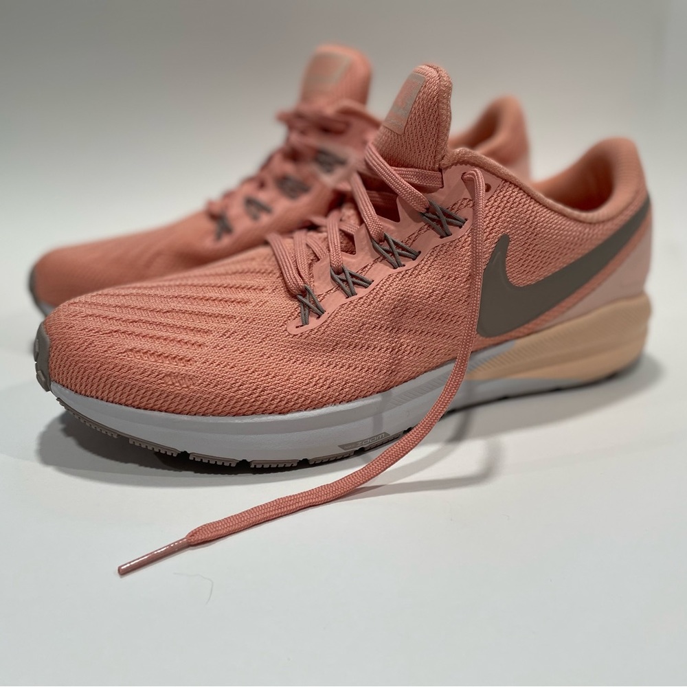 Nike Zoom Air Structure 22 size 9.5